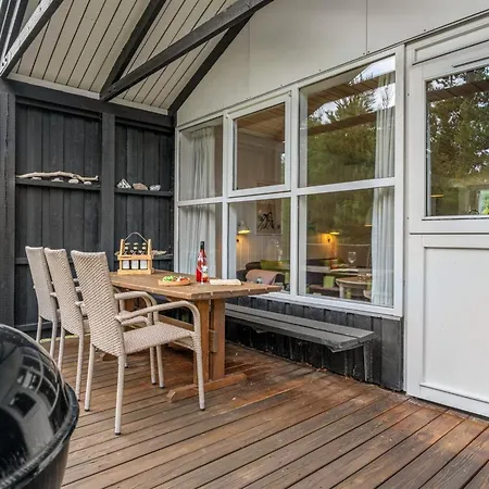 Dorrit - 200m From The Sea By Interhome *